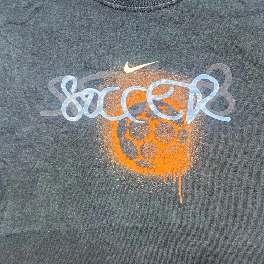 Nike Soccer Muscle Tank M 10-12 Boys Black Skater Spray Paint Graphic Sleeveless